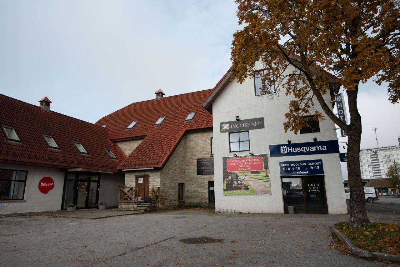 Aiakeskuse Hostel Rakvere Buitenkant foto