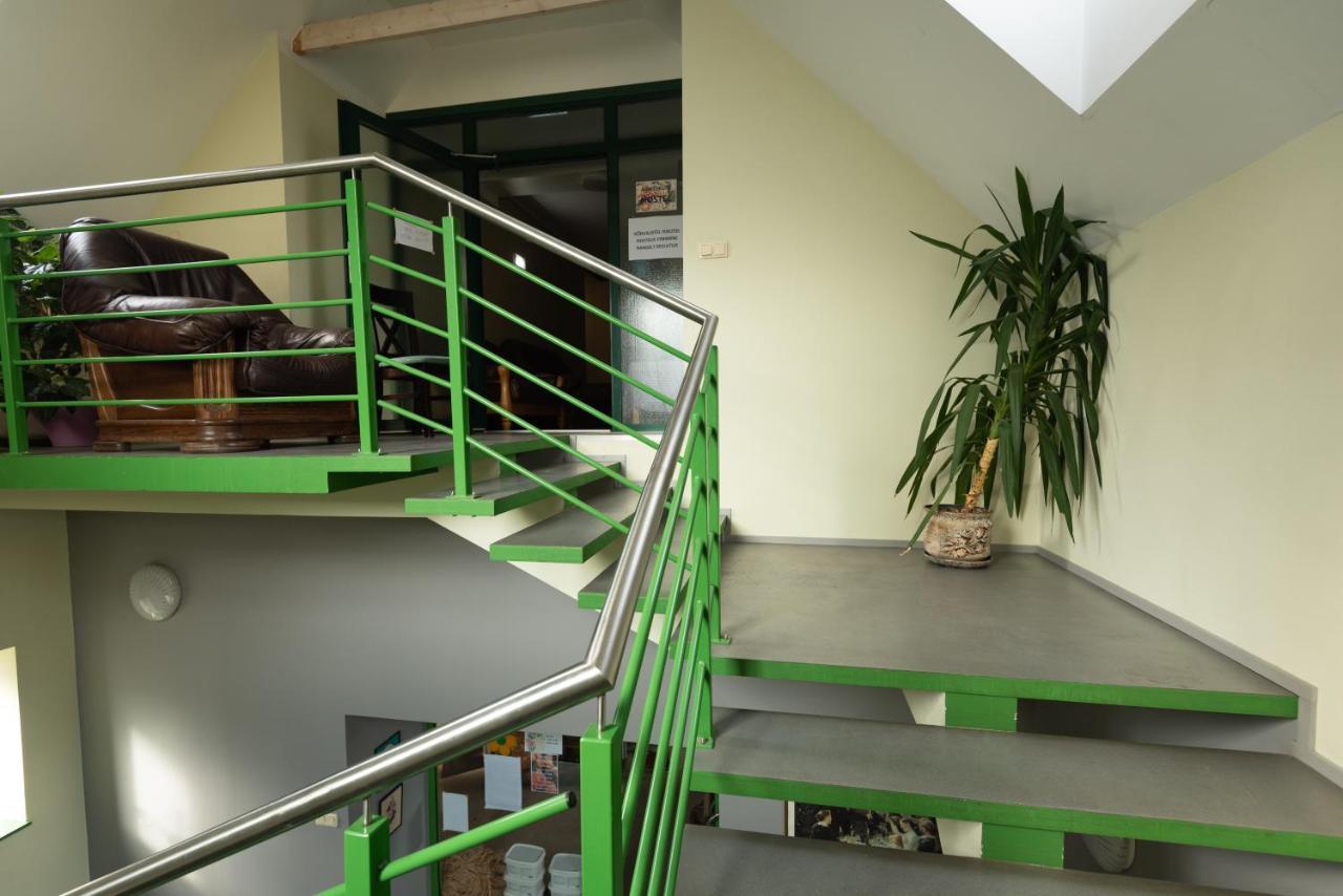 Aiakeskuse Hostel Rakvere Buitenkant foto