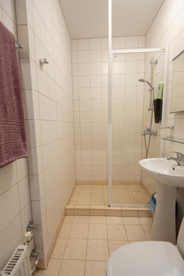 Aiakeskuse Hostel Rakvere Buitenkant foto