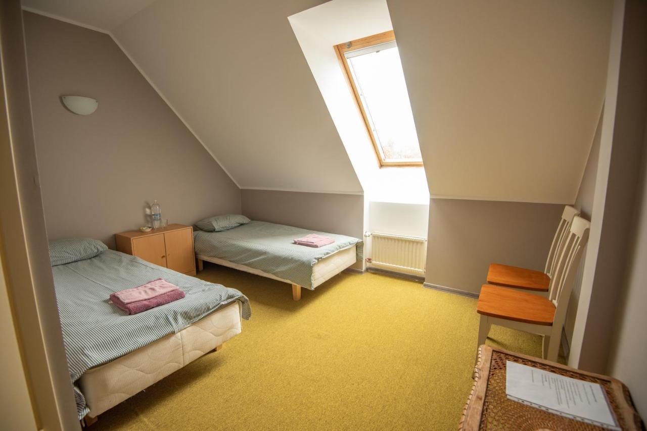 Aiakeskuse Hostel Rakvere Buitenkant foto